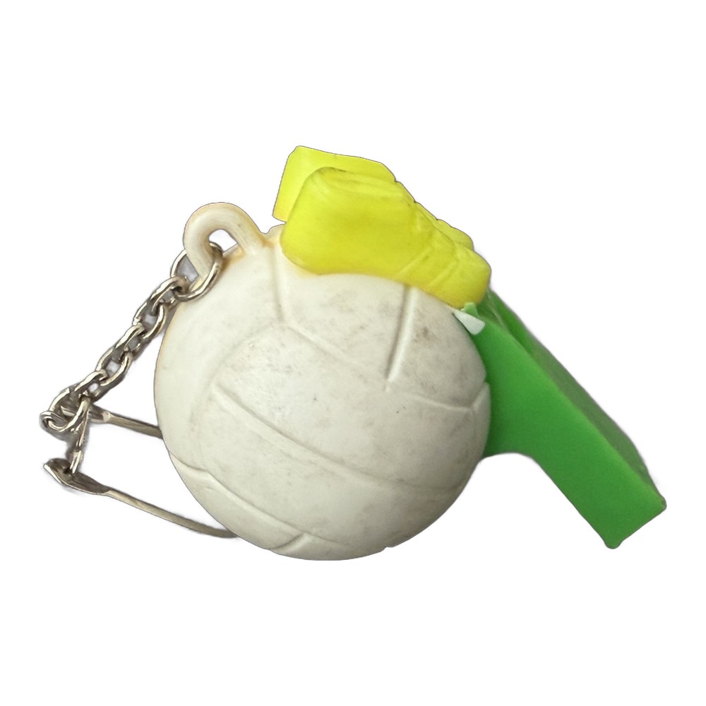 Silbato llavero con balón de fútbol — imagen 4
